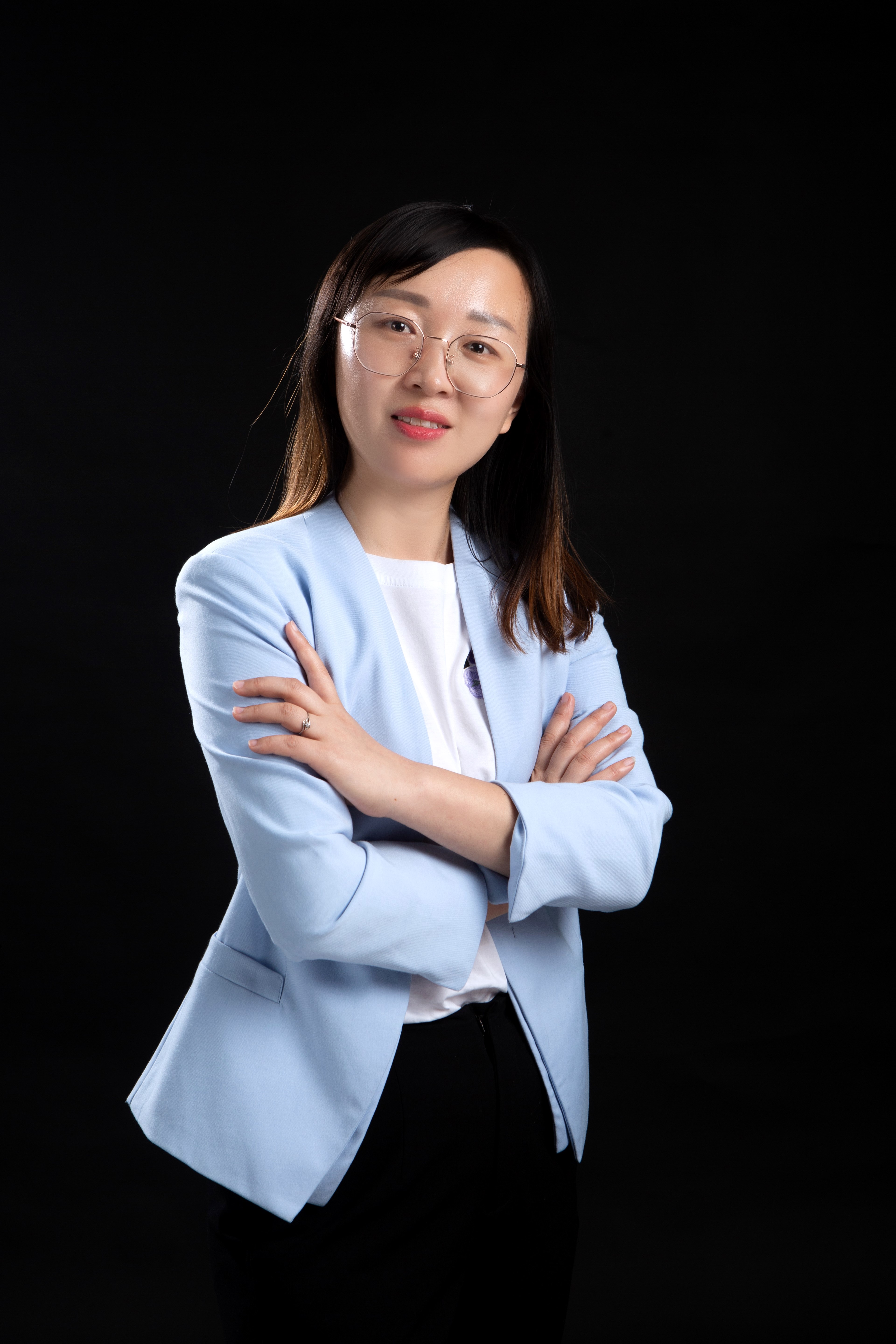 月 毕业院校:西北农林科技大学 专业:政治经济学 学位:硕士 职称:讲师